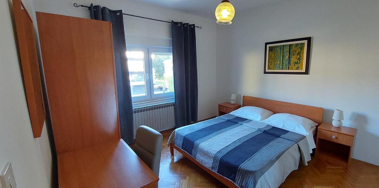 Villa Salvia Rooms And Apartments 罗维尼 外观 照片